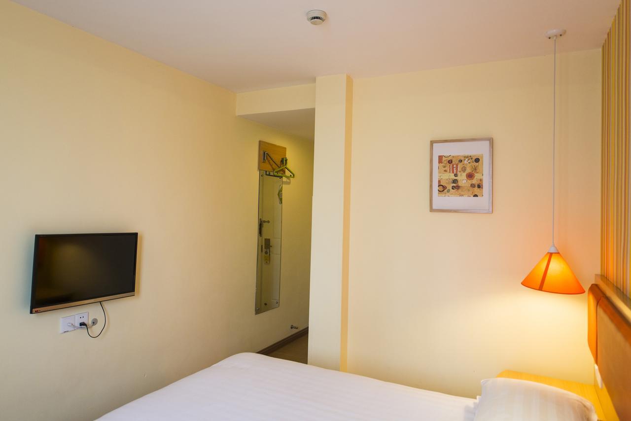 Home Inn Dalian People'S Square Xinkai Road Luaran gambar
